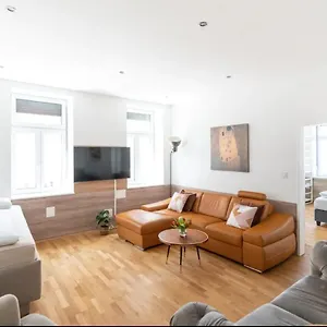 comfortable-apartments-with-garage-and.vienna-besthotels.com/